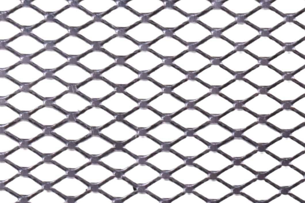 6.9 x 3.6mm Flattened Expanded Metal, Aluminium (1010AF)