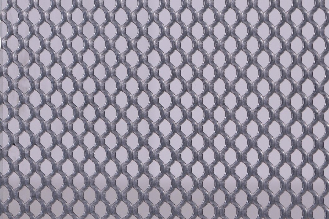 8 x 6mm Flattened Expanded Metal, Pre-Galvanised Steel (8055G)